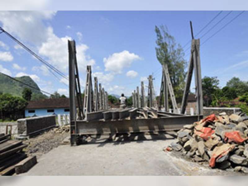 Pemkab Bojonegoro Segera Bangun Jembatan Bojonegoro - Trucuk
