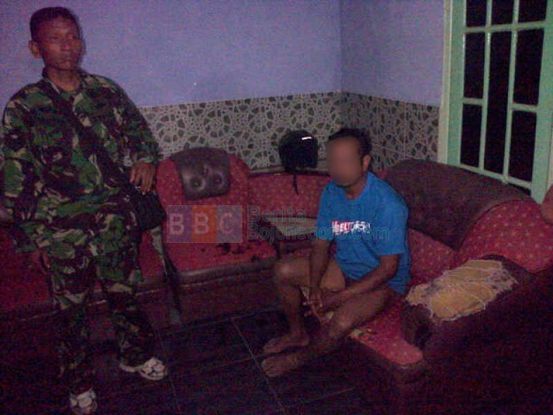 Tiduri Istri Tetangga, Jogoboyo Diarak Warga