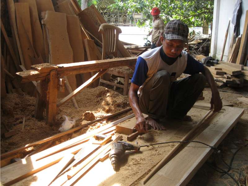 Produk Mebel Kayu Jati Bojonegoro Dikenal Bagus Kualitasnya