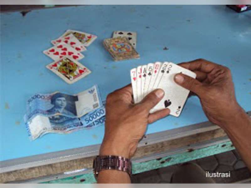 Main Judi Remi, Tiga Warga Pungpungan Diamankan Polisi