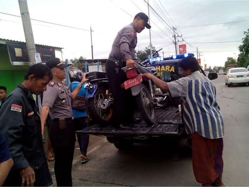 Kecelakaan di Depan Pasar Pungpungan, Dua Pengendara Motor Masuk Rumah Sakit
