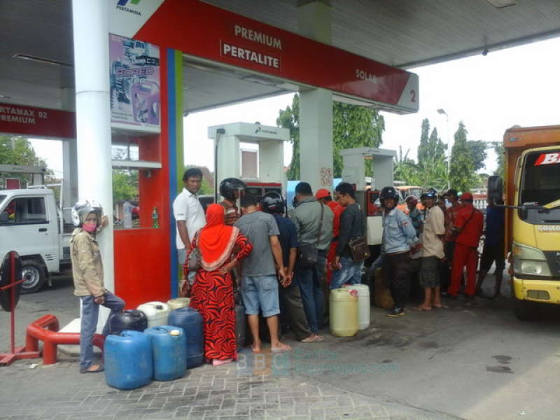 Sempat Ada Antrian, Namun Situasi di SPBU Relatif Normal
