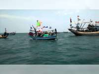 Ibu dan Anak Ditemukan Nelayan di Laut Tuban 