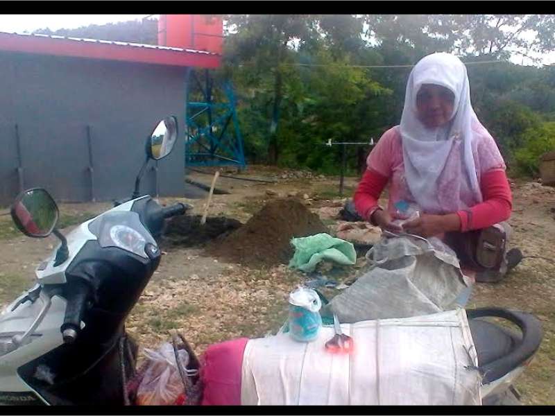 Warkop Matic Mbak Rini di Wisata Sumur Tua Wonocolo