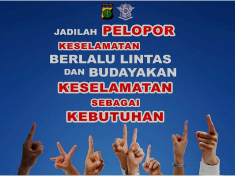 Kurang Hati-Hati Saat Belok, Dua Honda Tubrukan di Pertigaan