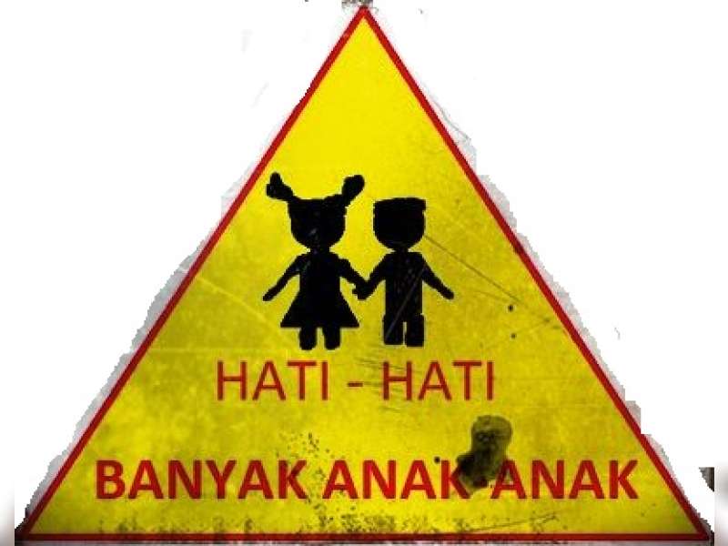 Saat Menyebrang, Anak TK Pengayuh Sepeda Pancal Tertabrak Motor
