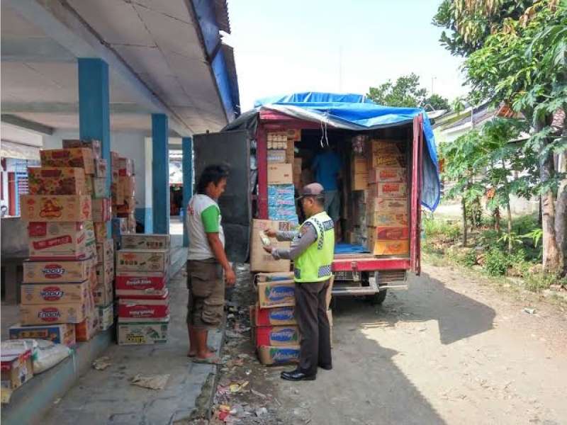 Jelang Ramadan, Polsek Kedewan Razia Mamin Kedaluwarsa