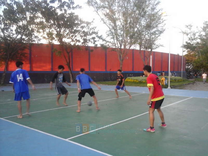 Tetap Olahraga Meski Tengah Berpuasa
