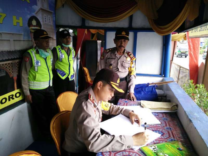 Kapolres Cek Pos Pengamanan Operasi Ramadniya
