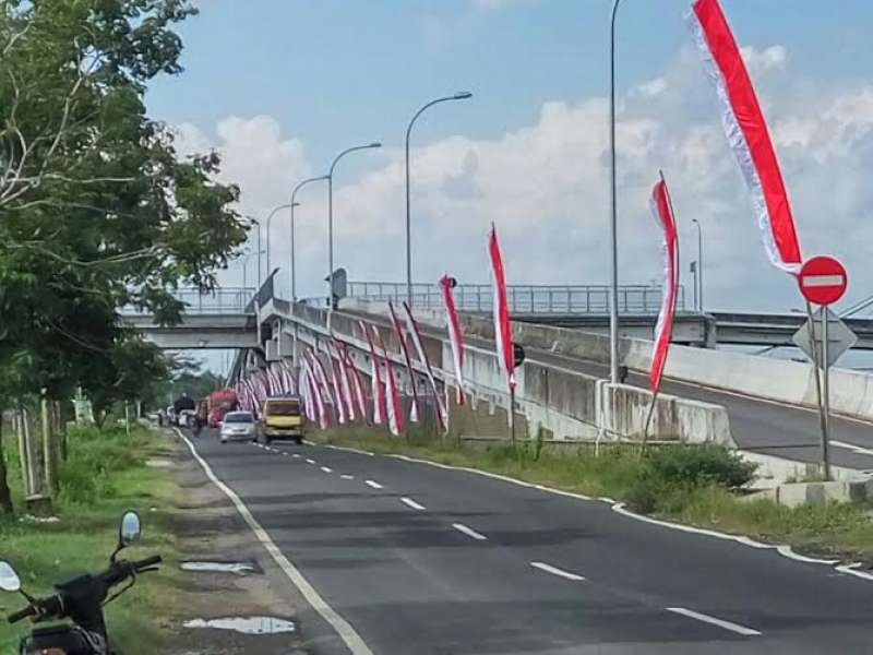 Suasana Kemeriahan HUT RI ke-71 di Sekitar Operasi EMCL