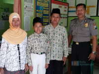 Akhirnya Chusnul Yakin Masuk Sekolah Lagi