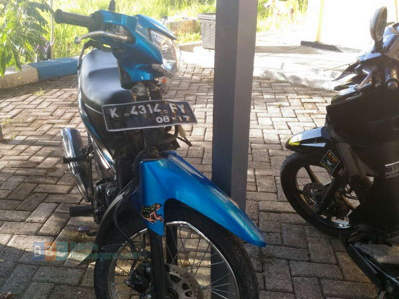 3 Motor Bertabrakan di Kedewan, 4 Perempuan Terluka