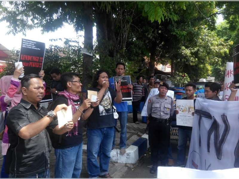 Jurnalis Bojonegoro Layangkan Surat pada Presiden dan Panglima TNI