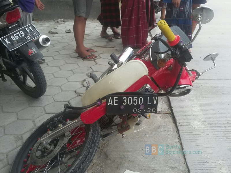 Tabrakan Dua Motor di Ngraho, 4 Orang Luka-Luka