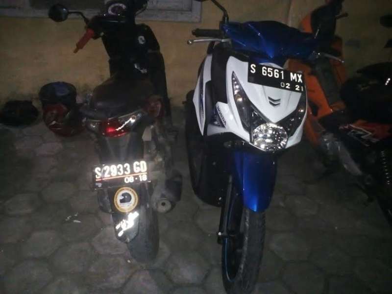Hendak Menyalip, Bocah Pengendara Motor Celaka di Jalan