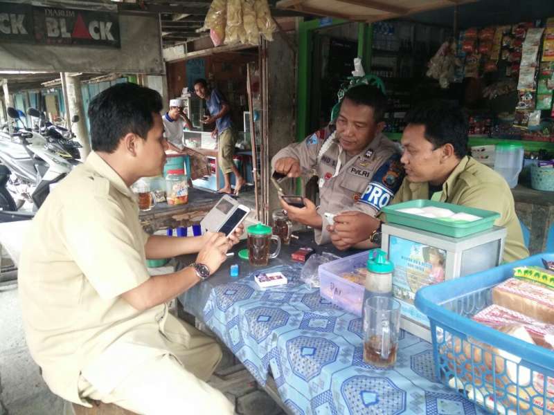 Polsek Kepohbaru Kenalkan CAS Lewat Warung Kopi