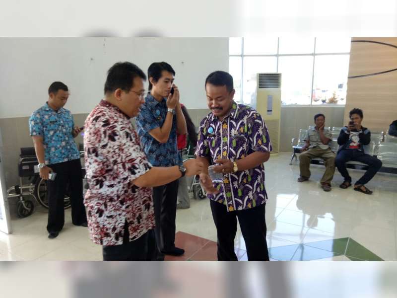 Pantau Pelayanan, Hari Ini Bupati Suyoto Berkantor di RSUD Jalan Vetaran