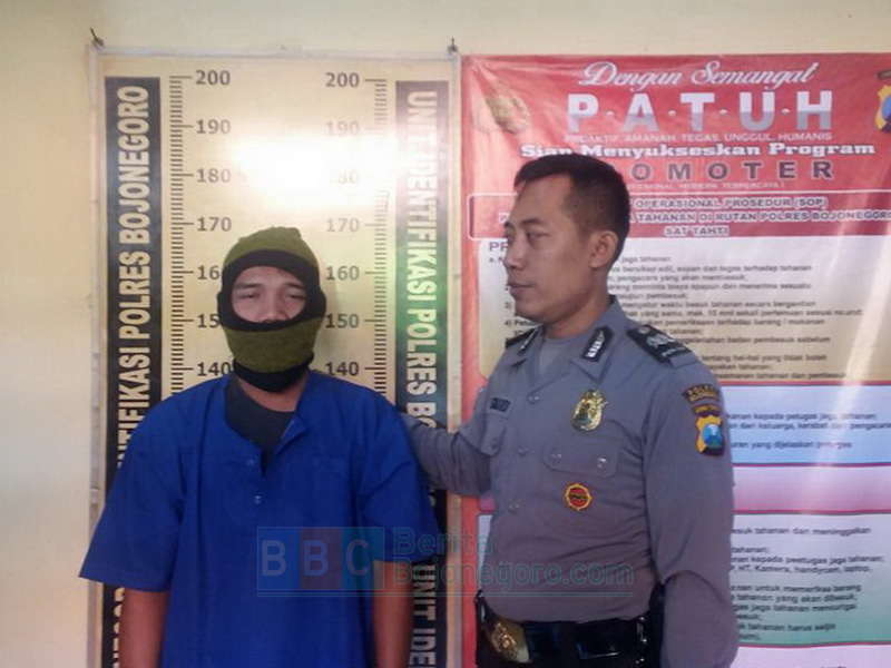 Seorang Warga Ngasem Ditangkap Polisi Saat Melakukan Transaksi Judi Togel