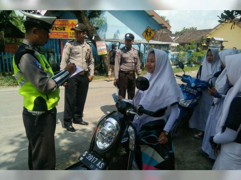 Masih Rendah Kesadaran Masyarakat Dalam Mematuhi Peraturan Lalu-lintas