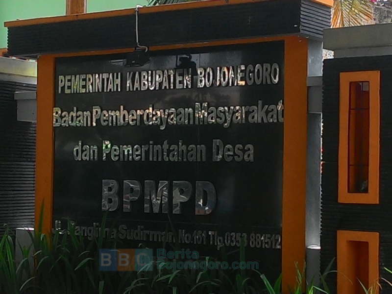 Pemkab Bakal Tarik Sekdes Berstatus PNS