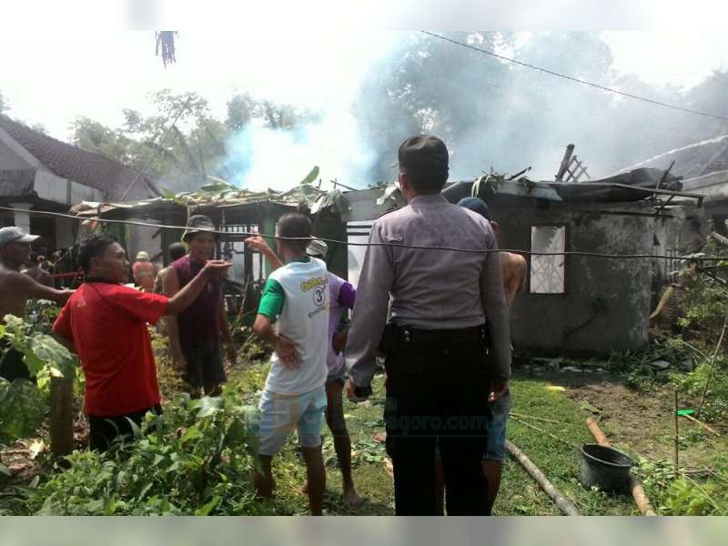 Kebakaran Rumah Warga di Kanor, Kerugian Diperkirakan Capai Rp 250 Juta