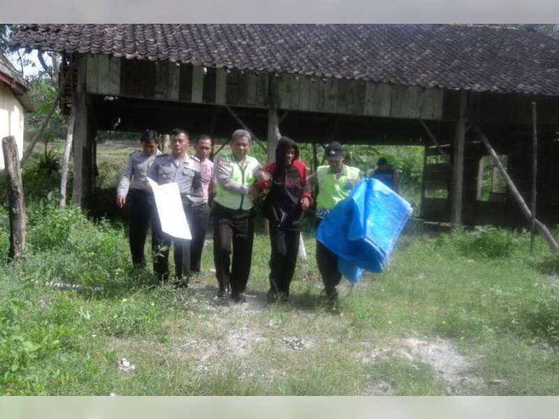 Aksi Kejar-Kejaran Warnai Penangkapan Bandar Judi Dadu di Sekar