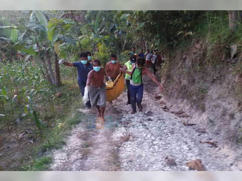 Seorang Kakek Warga Margomulyo Ditemukan Meninggal Dunia, Tersungkur di Parit Tegalan