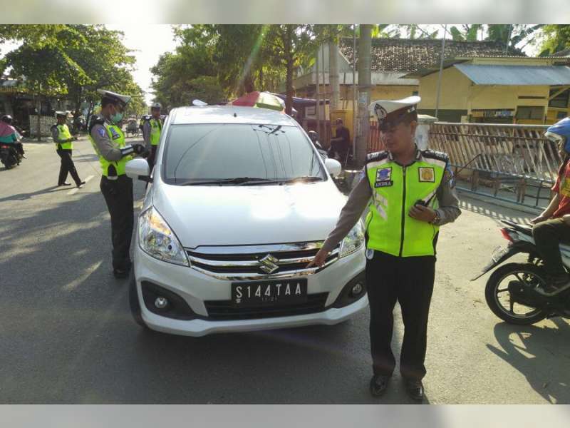 Selama Operasi Patuh Semeru 2017, Satlantas Polres Bojonegoro Tilang 1.959 Pelanggaran