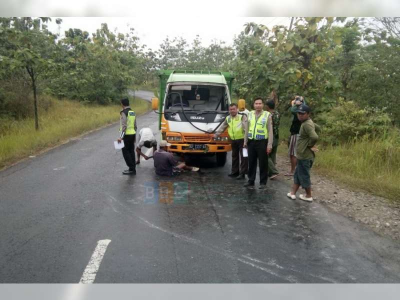 Kurang Hati-Hati, di Margomulyo RX-King Tabrak Truk, Pengendara Motor Meninggal Dunia