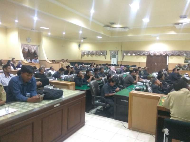 Sanksi Tidak Hadir 6 Kali Berturut-turut Berlaku untuk Semua Rapat DPRD