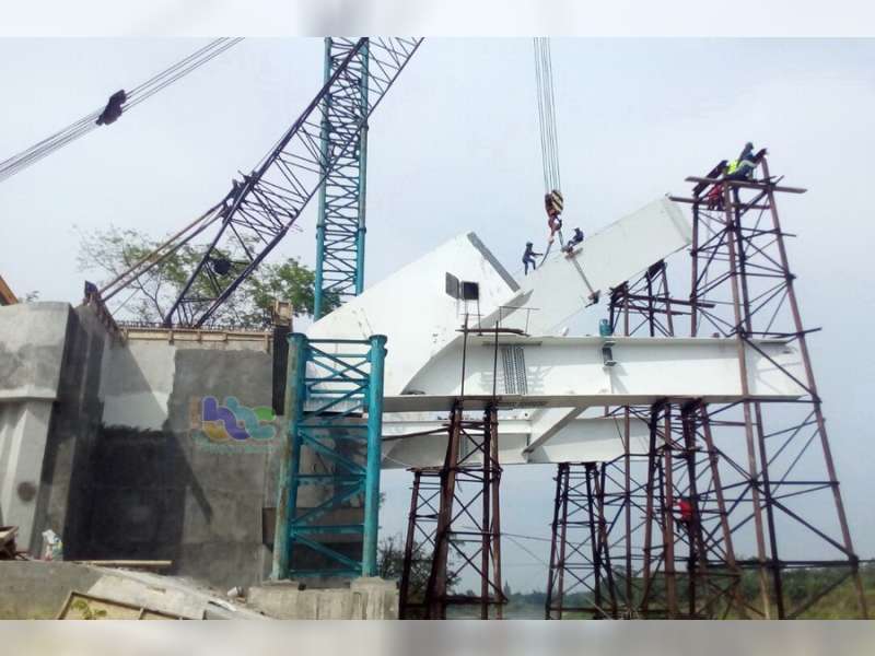 Jembatan Bojonegoro &ndash; Trucuk Ditargetkan Selesai Akhir 2017