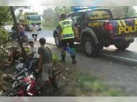 Diduga Mabuk, Pemotor di Margomulyo, Terperosok ke Parit