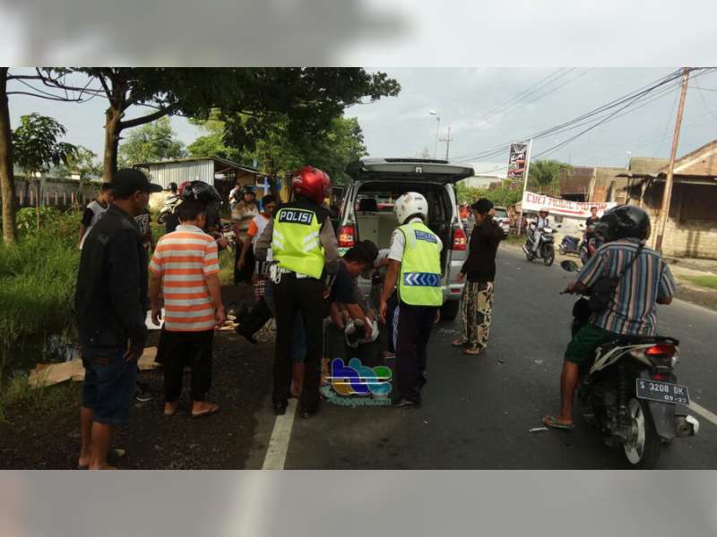 Seorang Pelajar Pengendara Motor di Sumberrejo, Tewas Tertabrak Bus