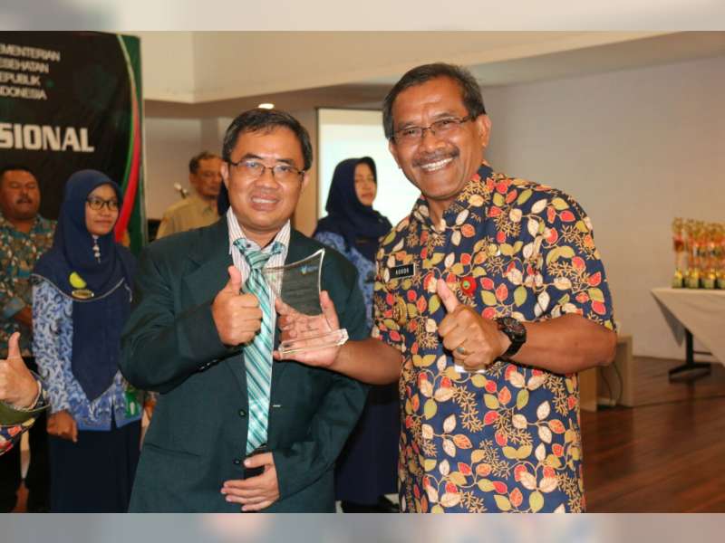 Muhammad Jamil Muhlisin, Dokter Teladan Tingkat Nasional Asal Blora