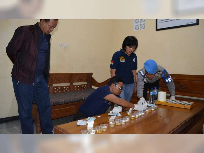 Tekan Peredaran Narkoba Polres Blora Razia Tempat Hiburan Malam