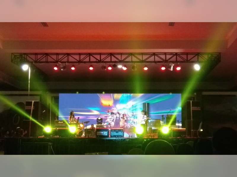 Malam Gelar Seni SMA Negeri 1 Bojonegoro Berlangsung Meriah