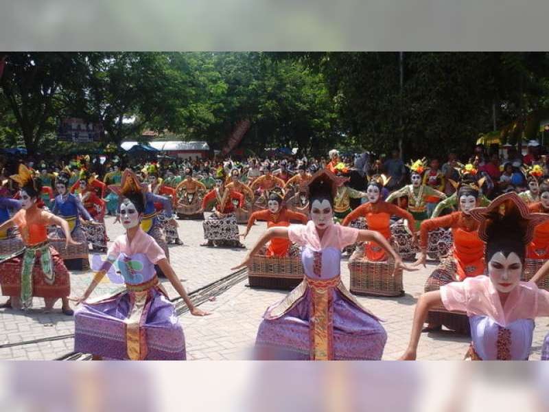 Lestarikan Seni Tari Tradisional, Pemkab Bojonegoro Dukung Perkembangan Sanggar Tari