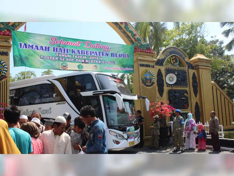 Jamaah Haji Blora Tiba di Kampung Halaman, Tiga Jamaah Haji Meninggal Dunia