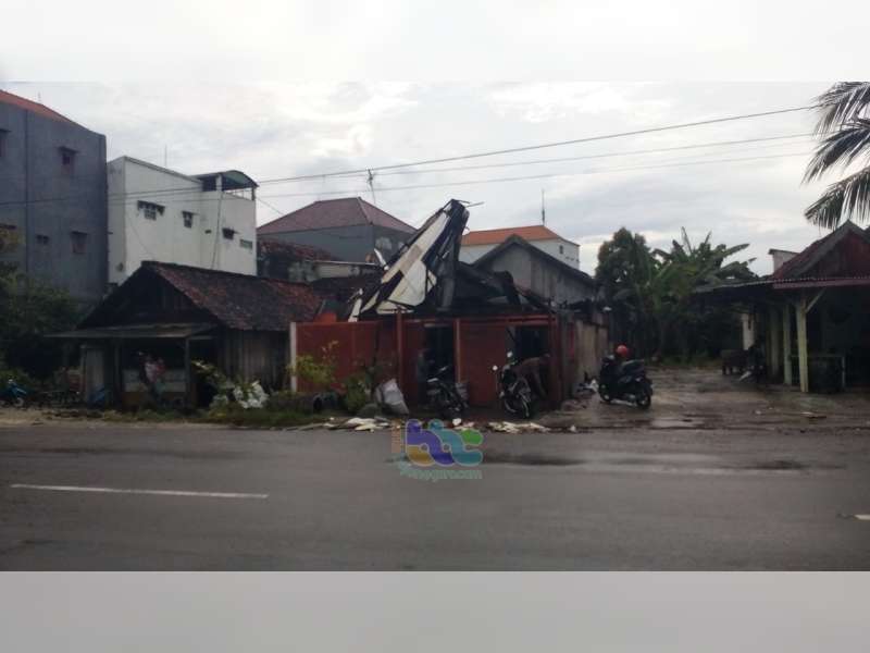 Puluhan Rumah Warga di Tuban, Porak-Poranda Diterjang Angin Kencang