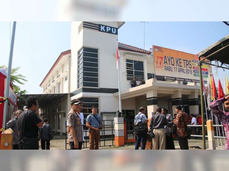 Pasangan Jokowi-Makruf Amin, Raih 67,22 Persen Suara di Bojonegoro