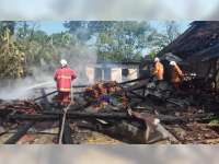 Rumah Milik Warga Balen Bojonegoro Ludes Terbakar, Kerugian Capai Rp 100 Juta