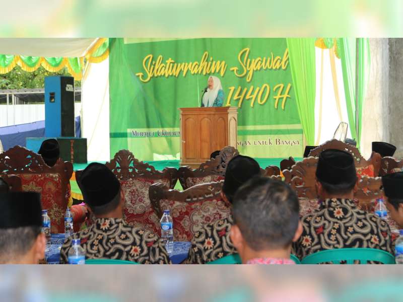 Hadiri Halal Bihalal, Bupati Bojonegoro Ajak Warga Jaga Silaturahmi dan Kedamaian