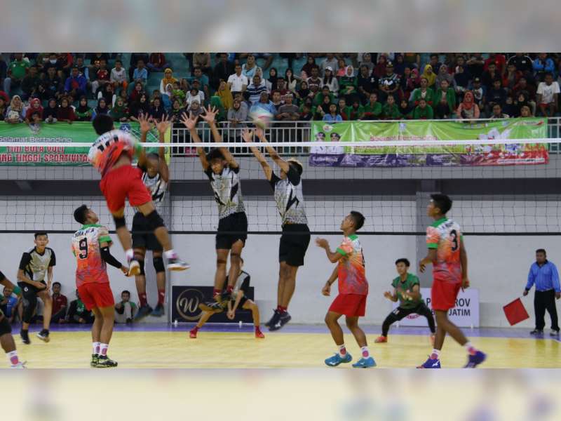 Foto-Foto Pertandingan Bola Voli Indoor Porprov Hari Kedua di GOR Dabonsia Bojonegoro