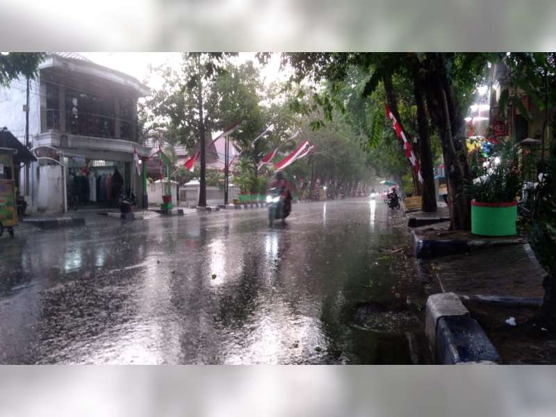 Sejumlah Wilayah di Kabupaten Bojonegoro Mulai Diguyur Hujan Pertama