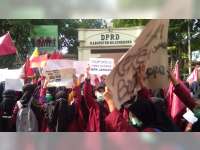 Mahasiswa di Bojonegoro Desak Pemerintah Terbitkan Perppu KPK dan Tolak RUU KUHP