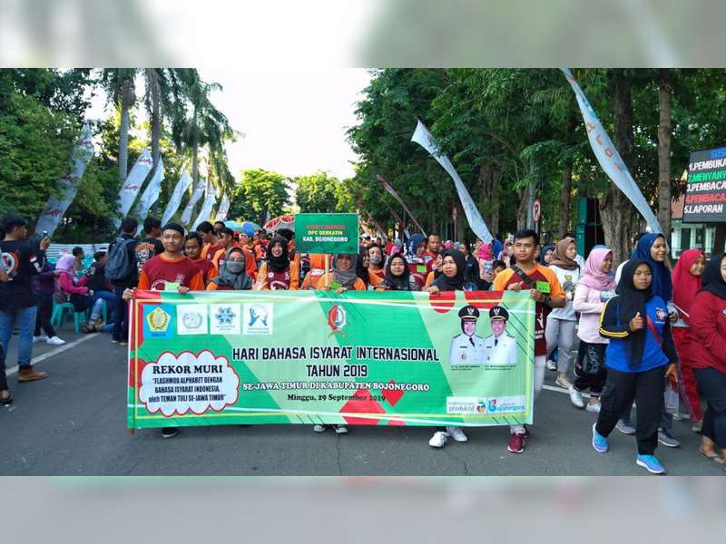 Peringatan Hari Bahasa Isyarat Internasional Tingkat Provinsi Jatim Digelar di Bojonegoro