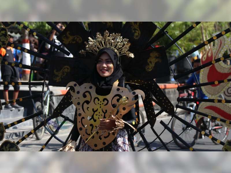Festival Bambu di Blora, Puluhan Busana Hasil Kreasi yang Menonjolkan Ornamen Bambu