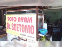 Soto Ayam Dr Soetomo Bojonegoro, Kelezatannya Karena Pertahankan Resep Keluarga