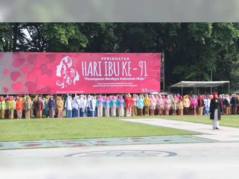 Unik, Petugas Upacara Peringatan Hari Ibu di Bojonegoro Seluruhnya Kaum Ibu