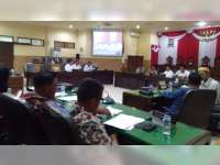 Ratusan PKL Alun-Alun Audiensi Dengan DPRD Bojonegoro